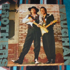 THE VAUGHAN BROTHERS ~ Family Style ~ LP - pikkukuva 1