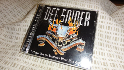 Dee Snider: Never Let The Bastards Wear You Down (2000) CD
