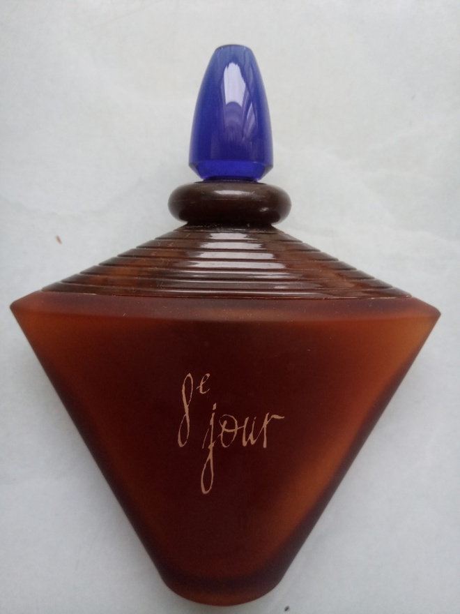 8 `Jour eau de toilette 50ml
