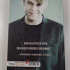 Christoffer Carlsson : Varjot - pikkukuva 2