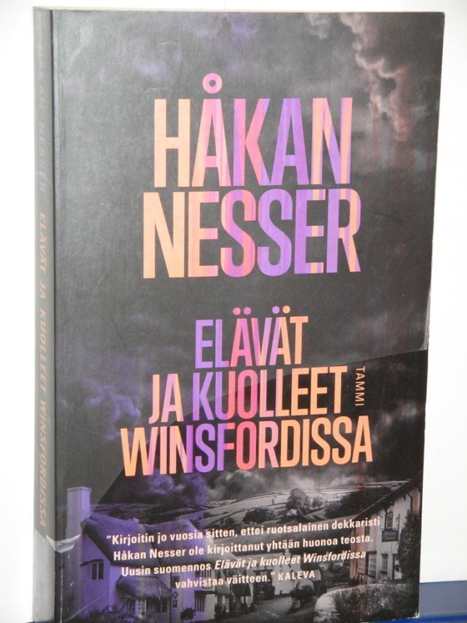 Håkan Nesser : ELÄVÄT JA KUOLLEET WINSFORDISSA