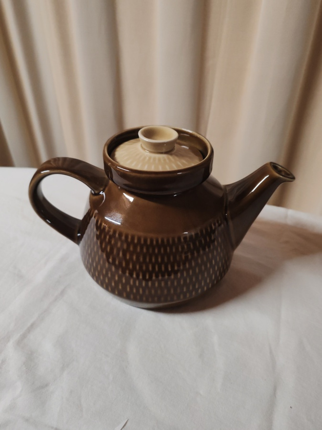 Posliini tee/kahvikaadin