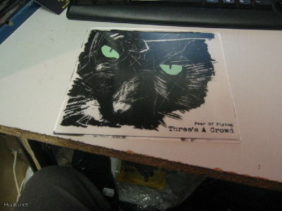 FEAR OF FLYING - THREE'S A CROWD 7" ex+/ex+