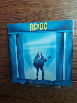 AC/DC - Who Made Who
