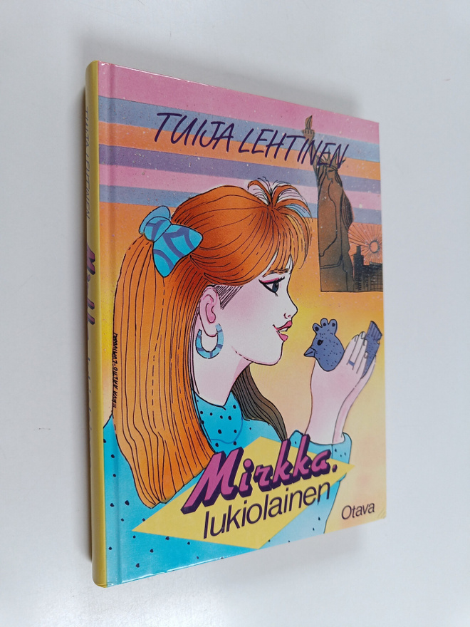 Tuija Lehtinen : Mirkka, lukiolainen