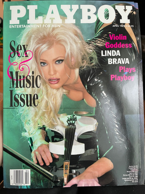 Linda Lampenius Playboy-lehti HUIPPU