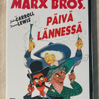 Päivä lännessä (1940) Marx-veljekset (UUSI) - pikkukuva 1