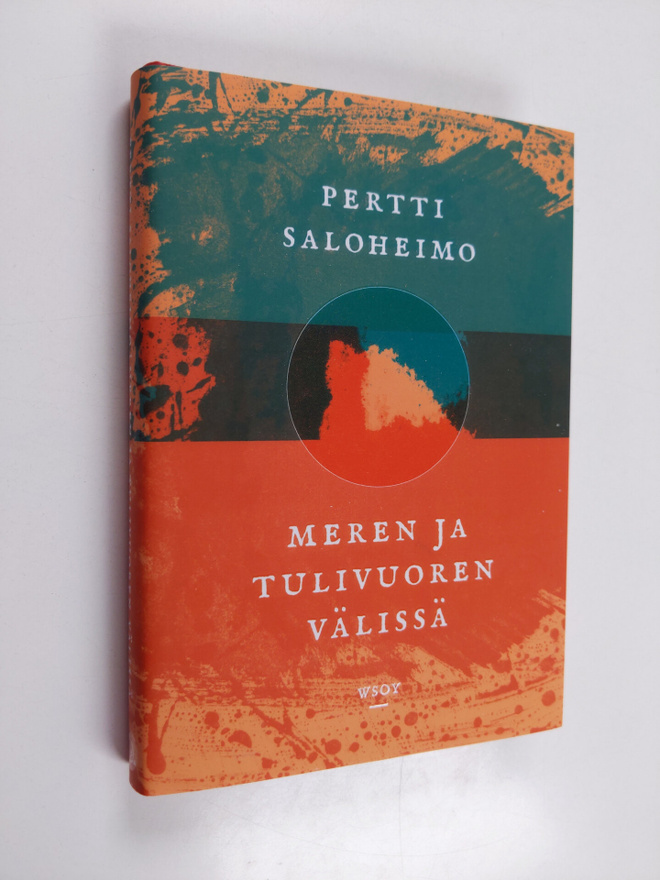 Pertti Saloheimo : Meren ja tulivuoren välissä