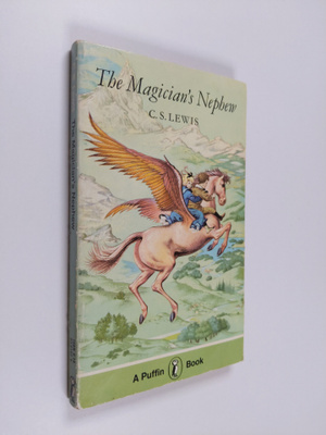 C. S. Lewis : The magician's nephew