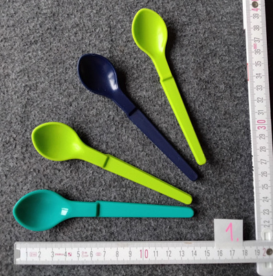 Tupperware Riippulusikka 4 kpl setti erivärisiä