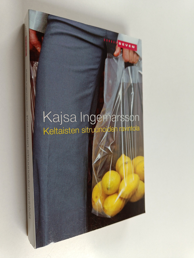 Kajsa Ingemarsson : Keltaisten sitruunoiden ravintola