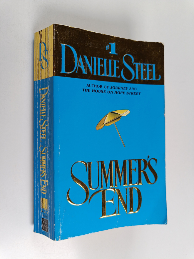 Danielle Steel : Summer's end