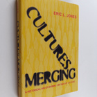 E. L. Jones : Cultures merging : a historical and economi... - pikkukuva 1