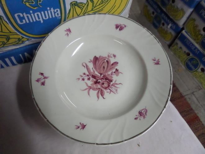 11 kpl arabia lautasia