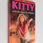 Carolyn Keene : Kitty och dockans hemlighet - pikkukuva 1