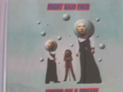 CDS RIGHT SAID FRED-LIVING ON A DREAM
