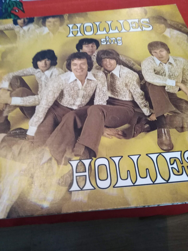 Hollies Sing Hollies