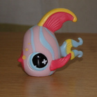 LITTLEST PET SHOP pinkki-kelta-sini ENKELIKALA, KALA #884 - pikkukuva 2