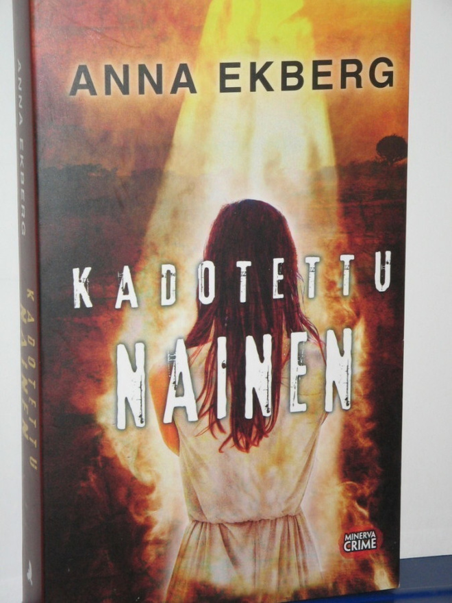Anna Ekberg : KADOTETTU NAINEN
