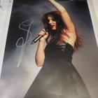 EPICA SIMONE SIMONS VÄRIKUVA NIMIKIJOITUKSELLA - pikkukuva 1