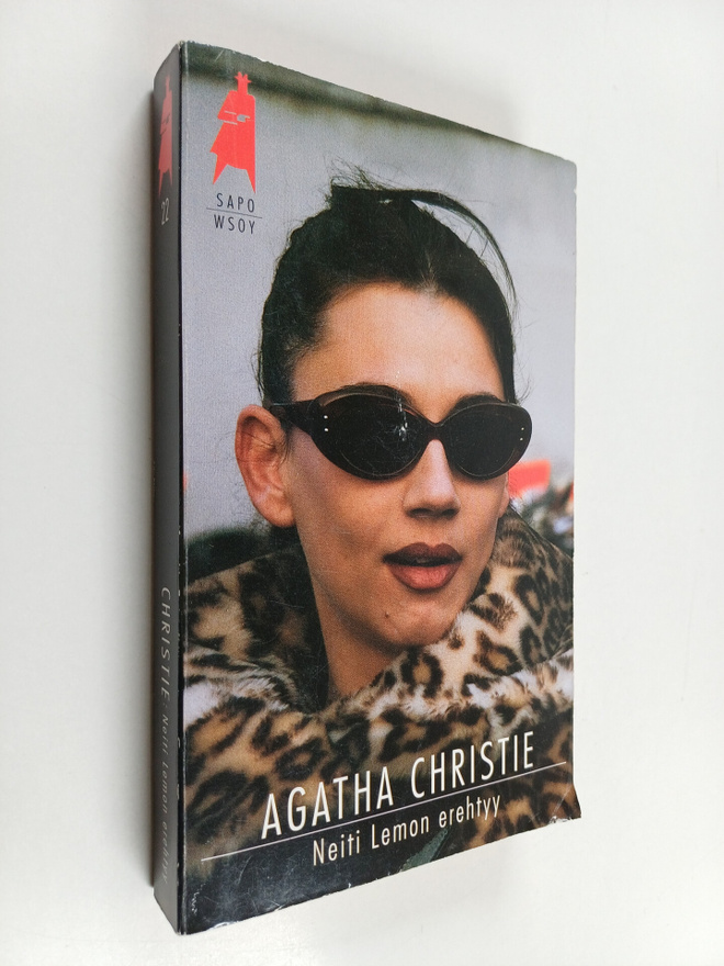 Agatha Christie : Neiti Lemon erehtyy