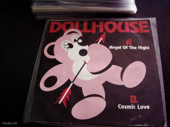 DOLLHOUSE - ANGEL OF THE NIGHT / COSMIC LOVE 7" ex/ex