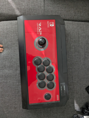 Hori’s Real Arcade Pro V Hayabusa nintendo switch