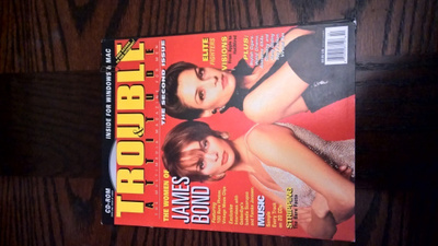 Trouble DVd (james Bond, yms.. )