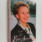 Eeva Ahtisaari : Juuret ja siivet - pikkukuva 1