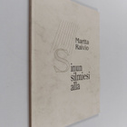 Martta Raivio : Sinun silmiesi alla : runoja - pikkukuva 1