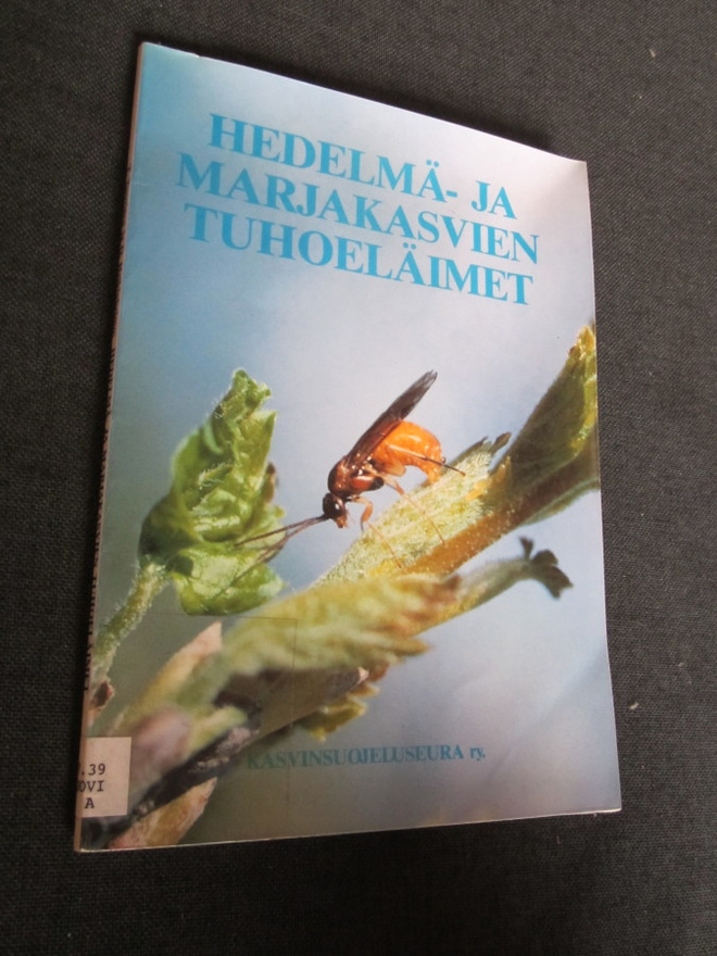Hedelmä- ja marjakasvien tuhoeläimet