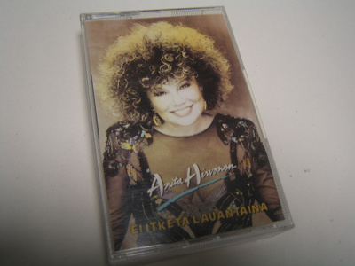 Anita Hirvonen - Ei itketä lauantaina (c-kasetti)