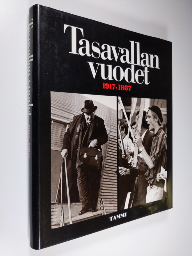 Yrjö Kaukiainen ym. (toim) : Tasavallan vuodet 1917-1987