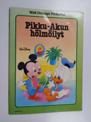 Walt Disney : Pikku-Akun hölmöilyt