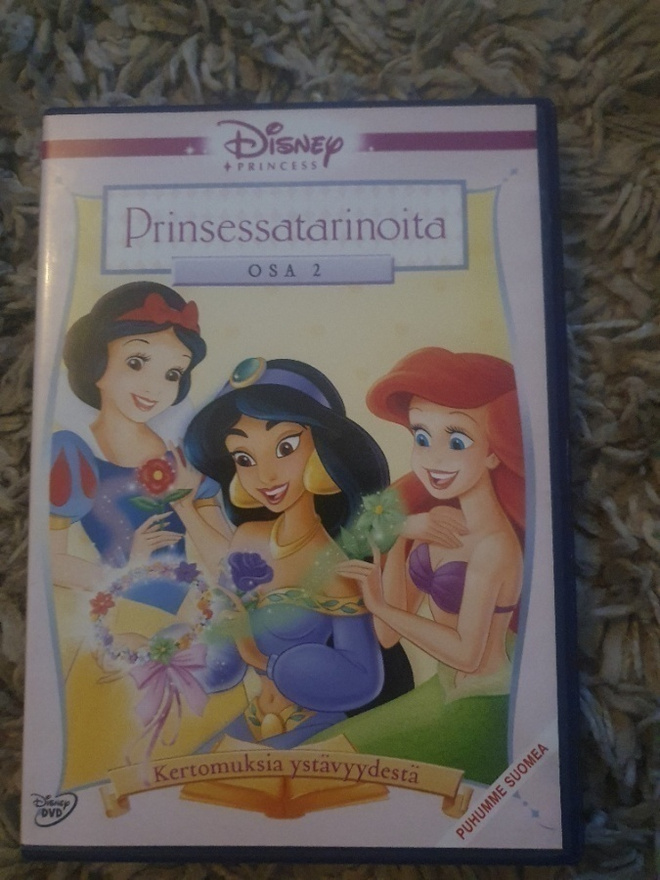 Prinsessatarinoita osa 2 - kertomuksia ystävyydestä