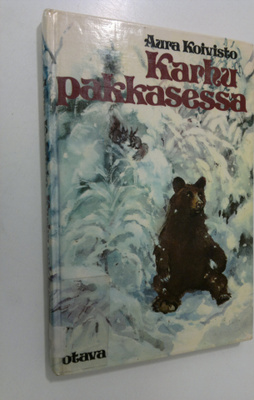 Aura Koivisto : Karhu pakkasessa ja muita eläintarinoita