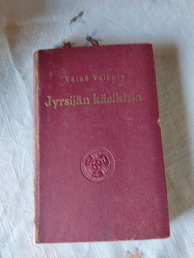 valkola jyrsijän käsikirja