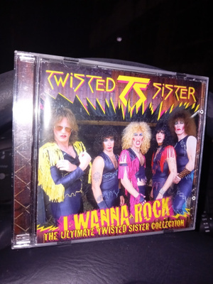 CD Twisted Sister : I Wanna rock (.SIS POSTIKULU  )