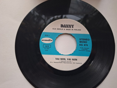DANNY - VAI NIIN, VAI NIIN 7 " Single