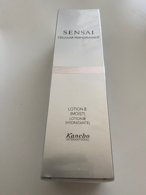 SENSAI CELLULAR PERFORMANCE-HOITOVESI II 125 ml