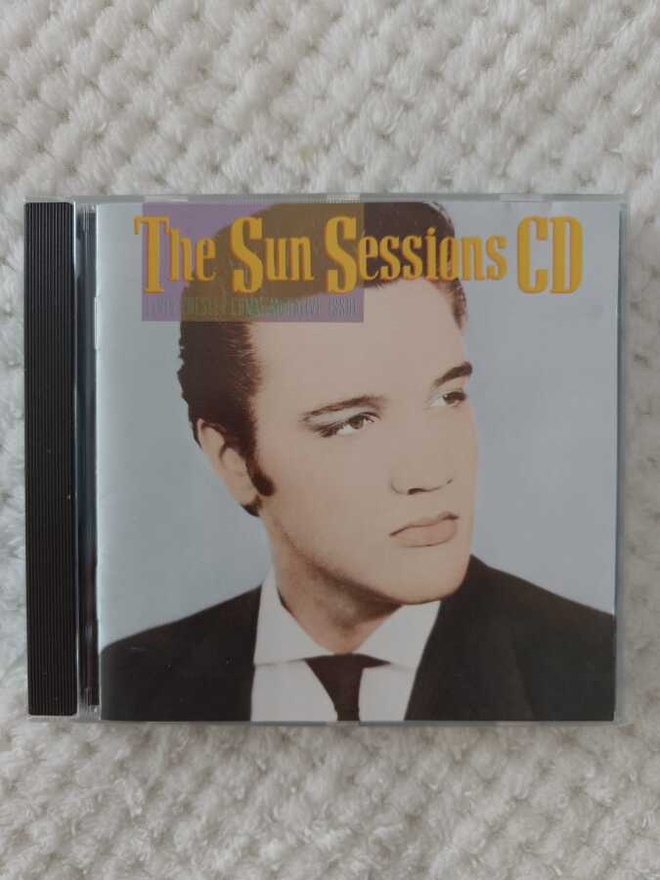 ELVIS PRESLEY -CD + ALT. TAKES 28 BIISIÄ