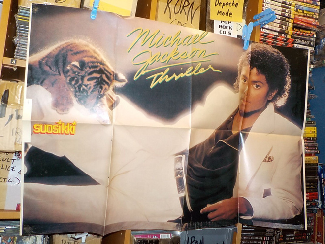 MICHAEL JACKSON FOLD-OUT JULISTE (+)