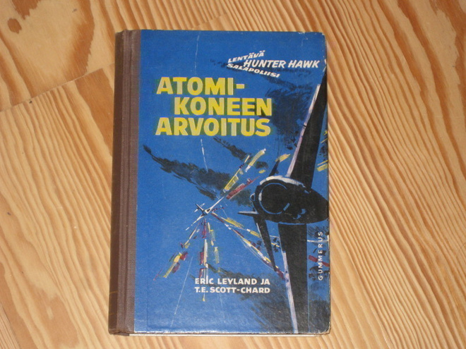 Leyland, E. & Scott-Card, T.E: Atomikoneen arvoitus 1.p skk