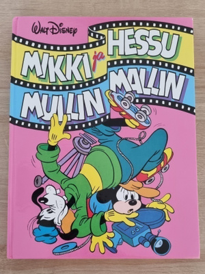 Mikki ja Hessu mullin mallin jättikirja