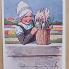 K. Feiertag: Nuori leidi ja kori hyasintteja muurilla p 1927 - pikkukuva 1