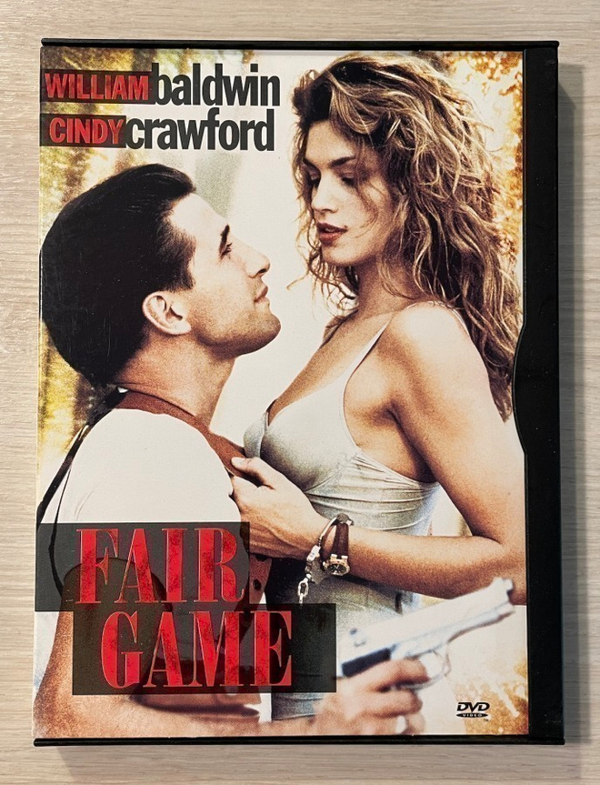 Vapaata riistaa (1995) Cindy Crawford & William Baldwin