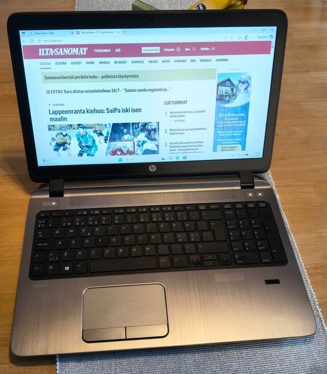 HP ProBook 450 G2 15.6"/8GB/256GB/Win 11