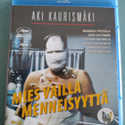 Mies vailla menneisyyttä - pikkukuva 1