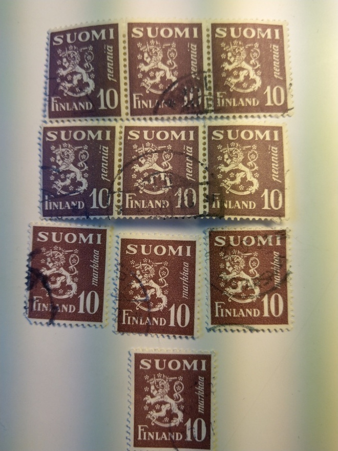 Malli 1930 Leijona ruskehtavanlila postimerkki 10 markka