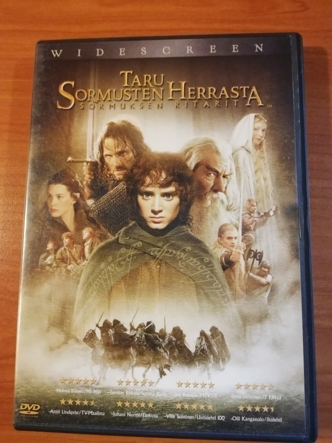 Taru Sormusten Herrasta - Sormuksen Ritarit 2-disc
